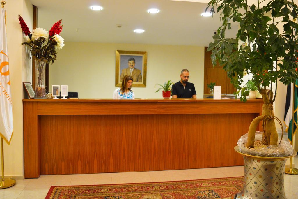 Taybeh Golden Hotel รามัลเลาะห์ ภายนอก รูปภาพ
